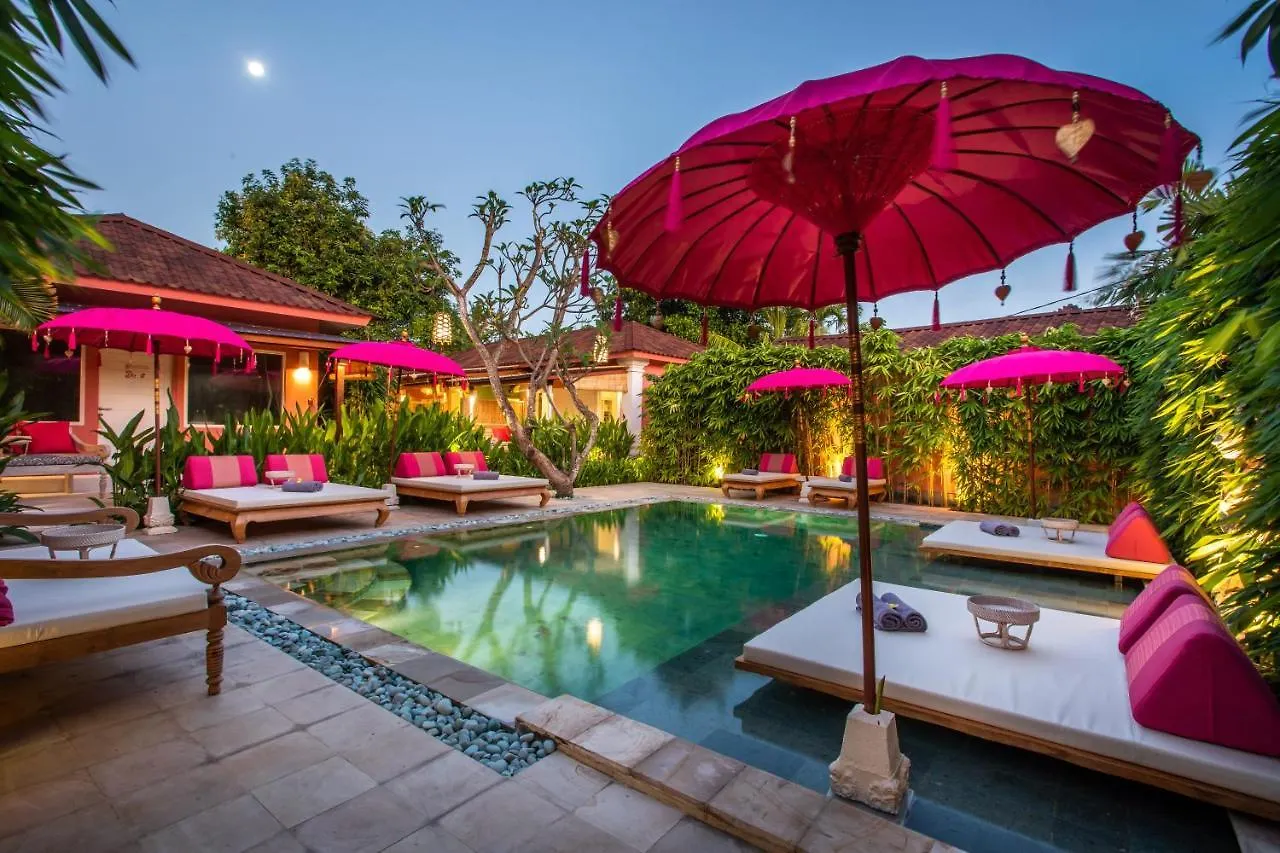 Bed and Breakfast Pinkprivate Sanur - For Cool Adults Only Frühstückspension