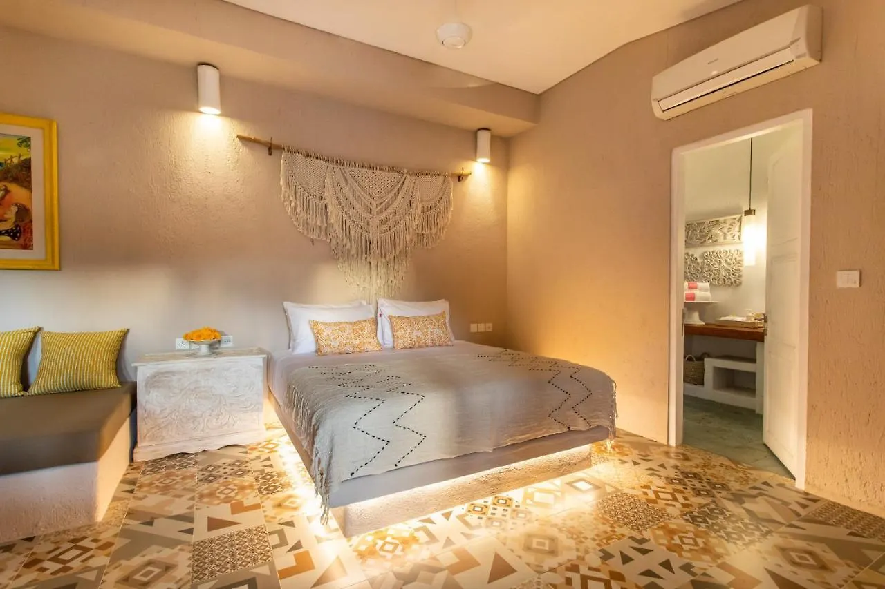 Frühstückspension Bed and Breakfast Pinkprivate Sanur - For Cool Adults Only