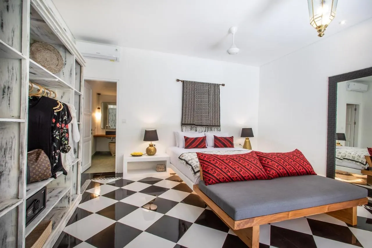 Bed and Breakfast Pinkprivate Sanur - For Cool Adults Only 0*,